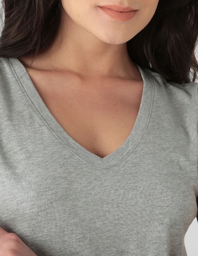 Playera manga corta cuello V para mujer