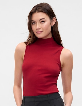 Playera Gap cuello alto para mujer