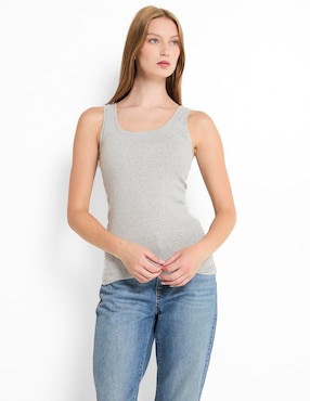 Playera cuello redondo para mujer