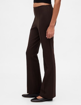 Pantalón acampanado straight para mujer