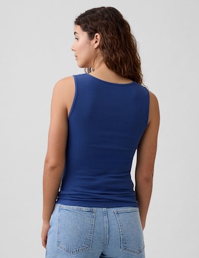 Playera cuello redondo para mujer