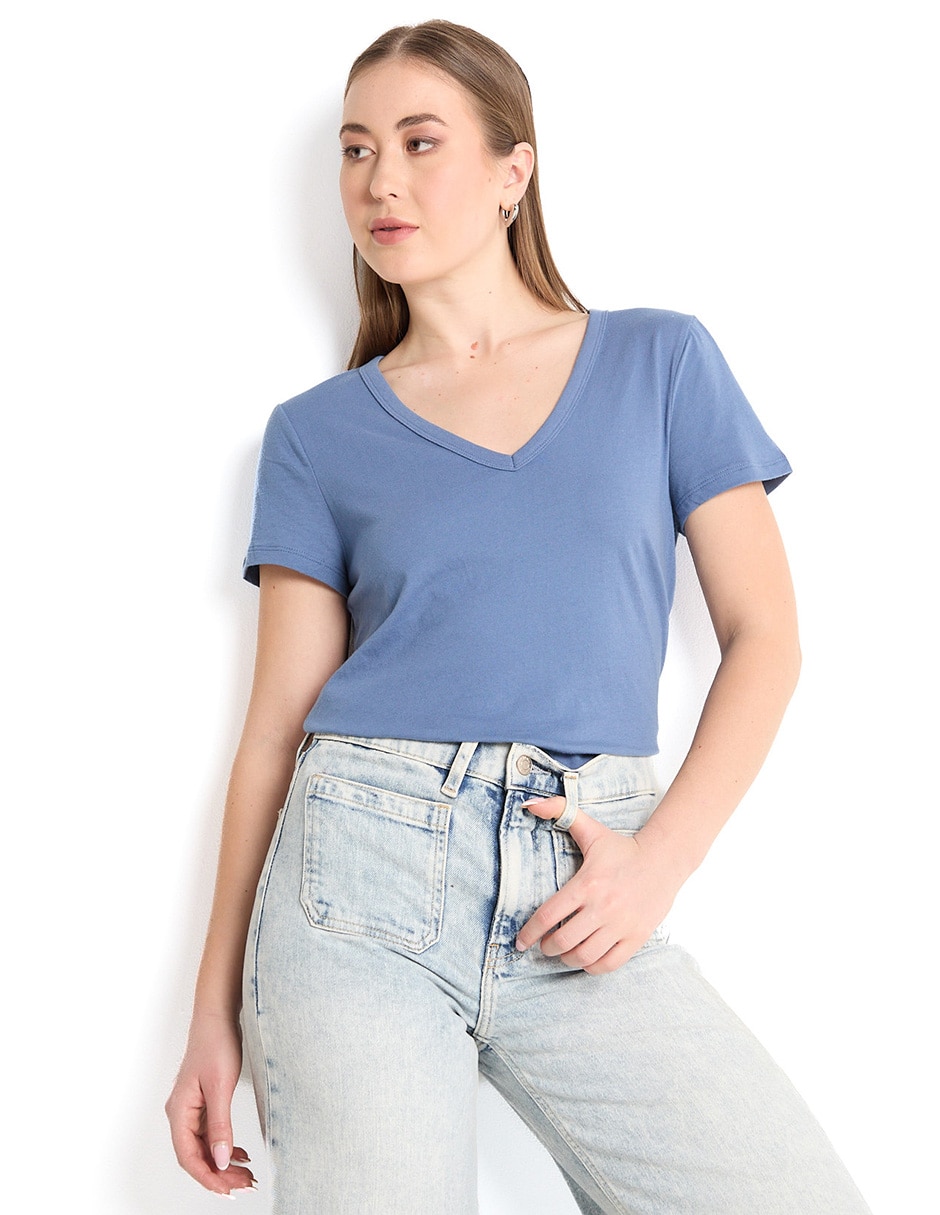 Playera manga corta cuello V para mujer