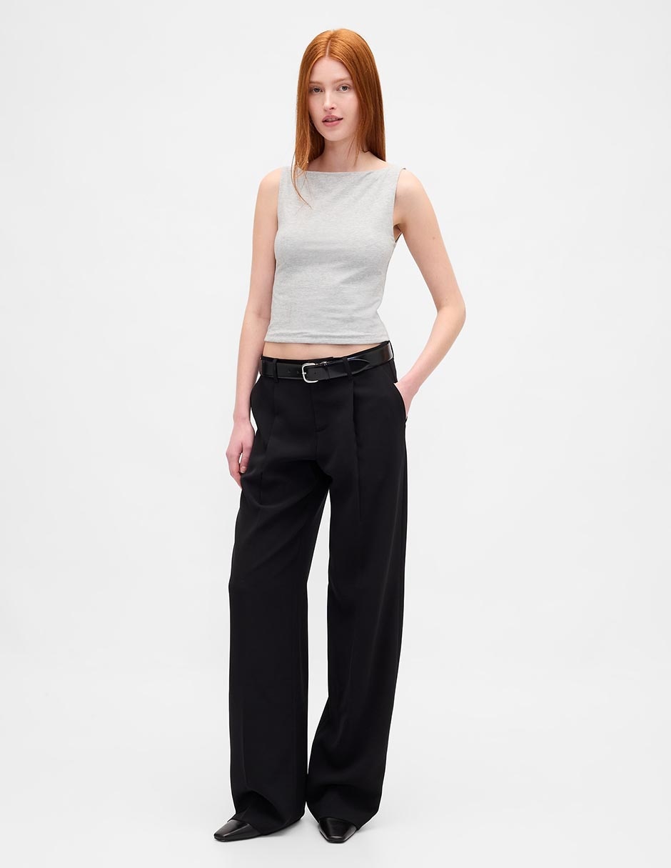 Playera cuello ojal para mujer
