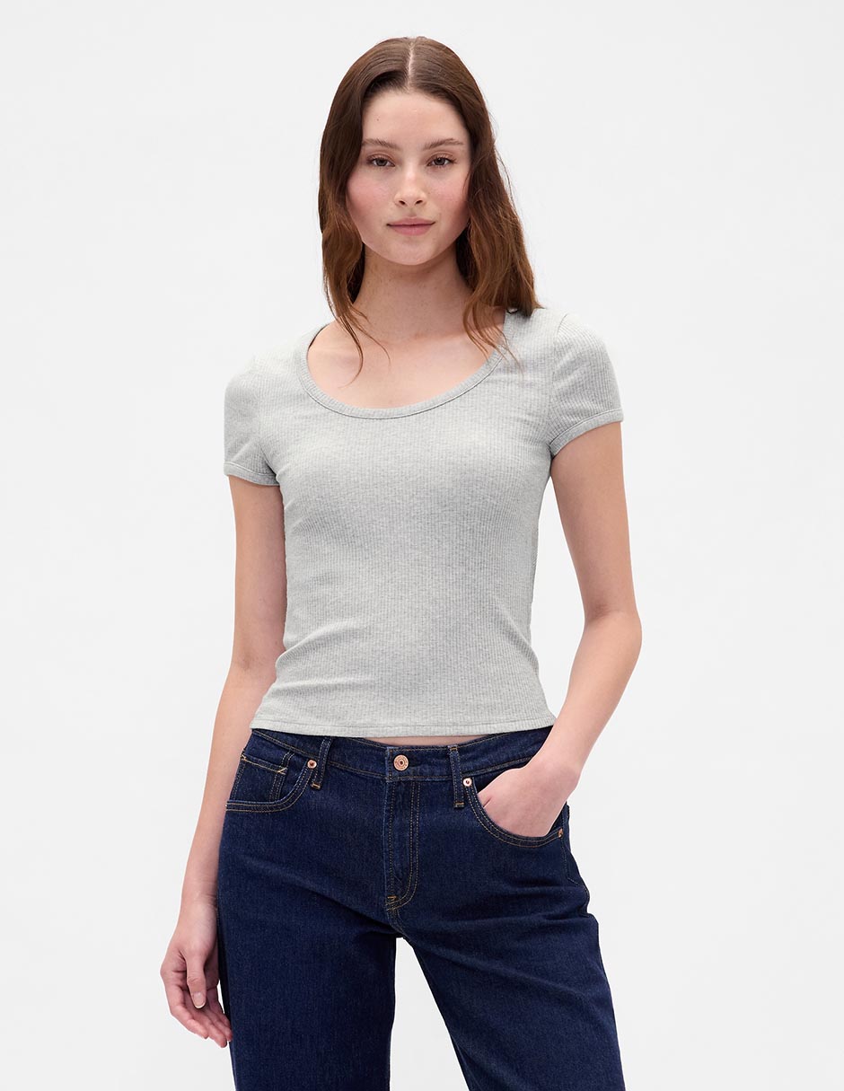 Playera manga corta cuello redondo para mujer