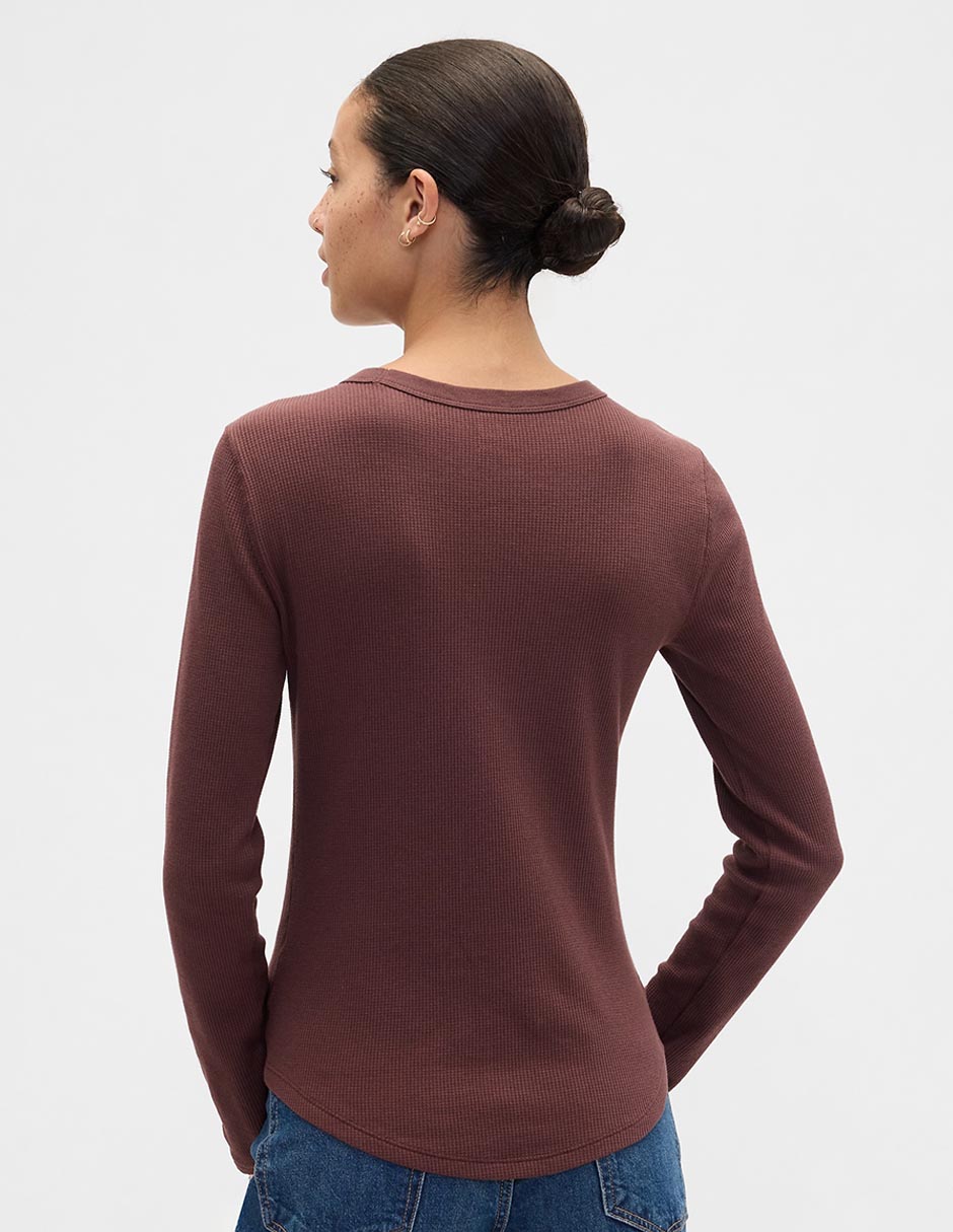 Playera manga larga cuello redondo para mujer 2