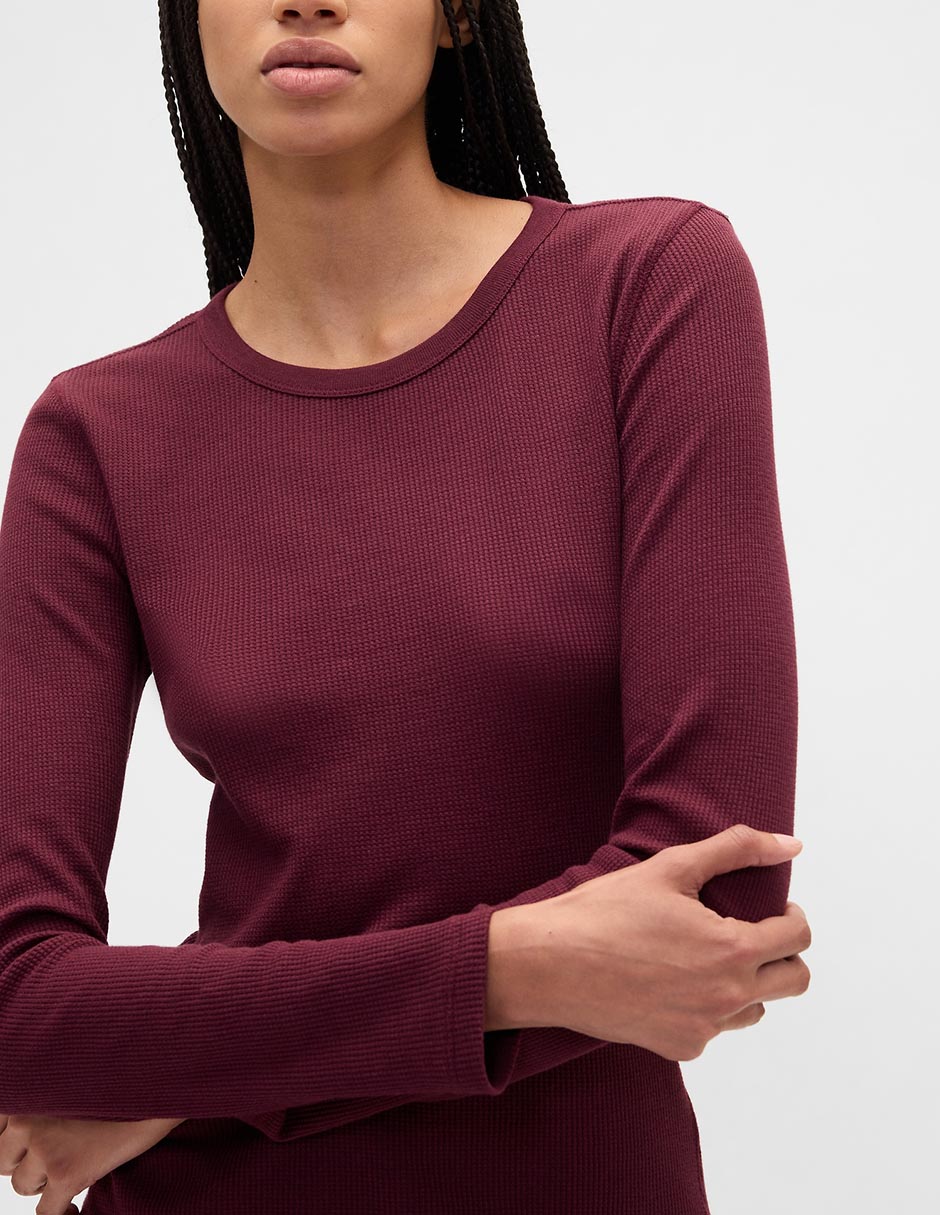 Playera manga larga cuello redondo para mujer