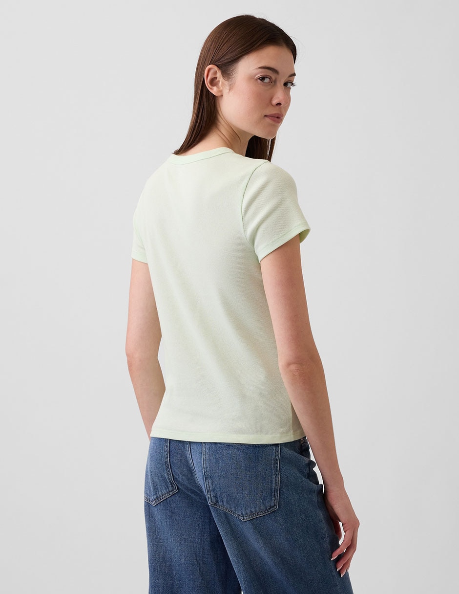 Playera cuello redondo para mujer