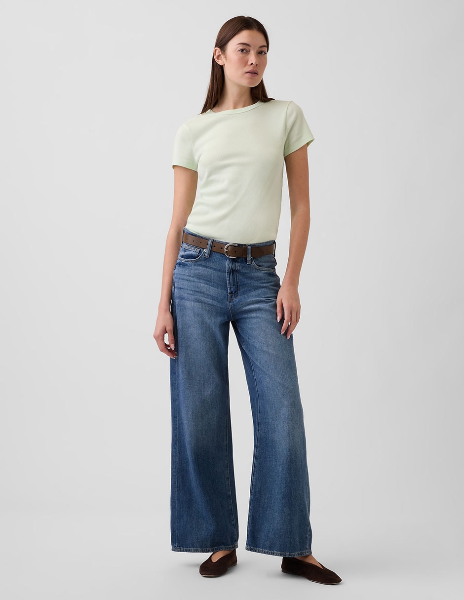 Playera cuello redondo para mujer